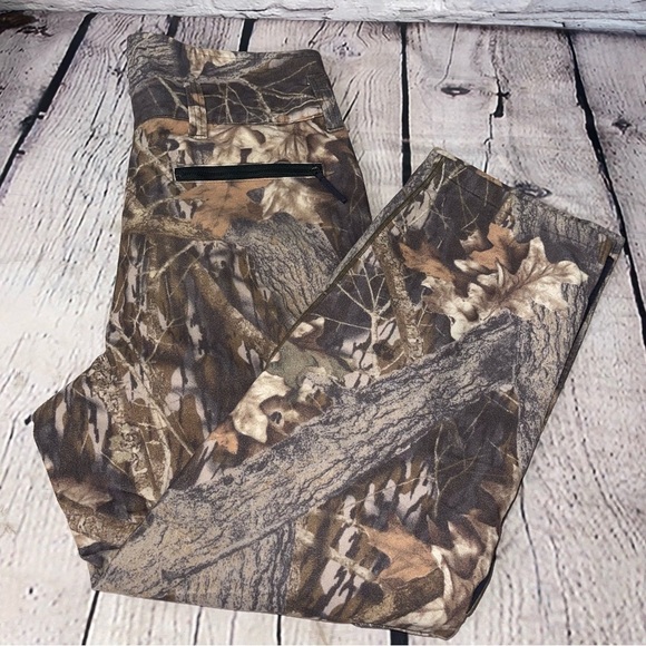 Browning Other - Browning camo hunting pants men’s Medium